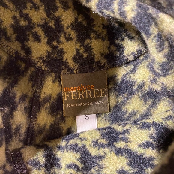 Maralyce Ferree Coat size Small (BW) - Picture 7 of 12